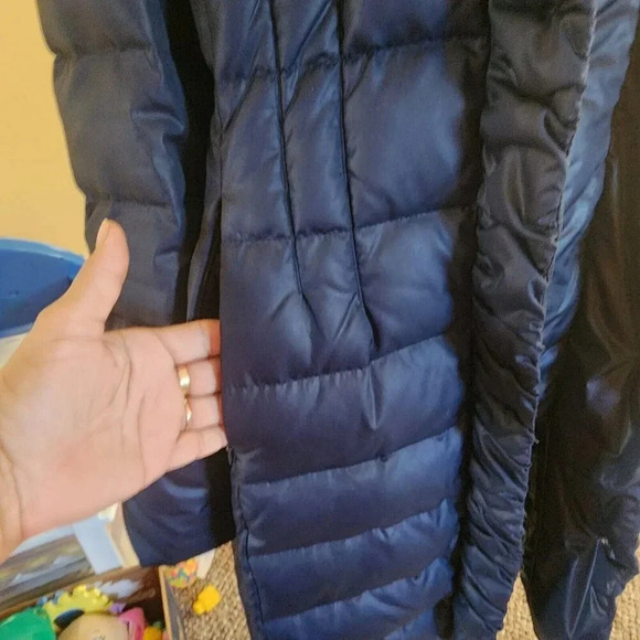 T Tahari 100% Polyester Puffer Hood Jacket Blue Zipper Long Sleeve Size Large - Picture 11 of 15